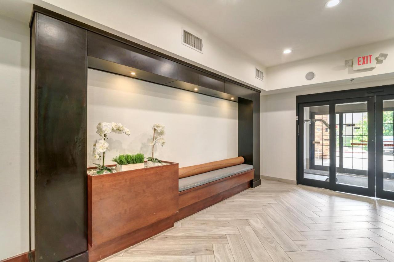 Staybridge Suites Tyler University Area By Ihg Buitenkant foto