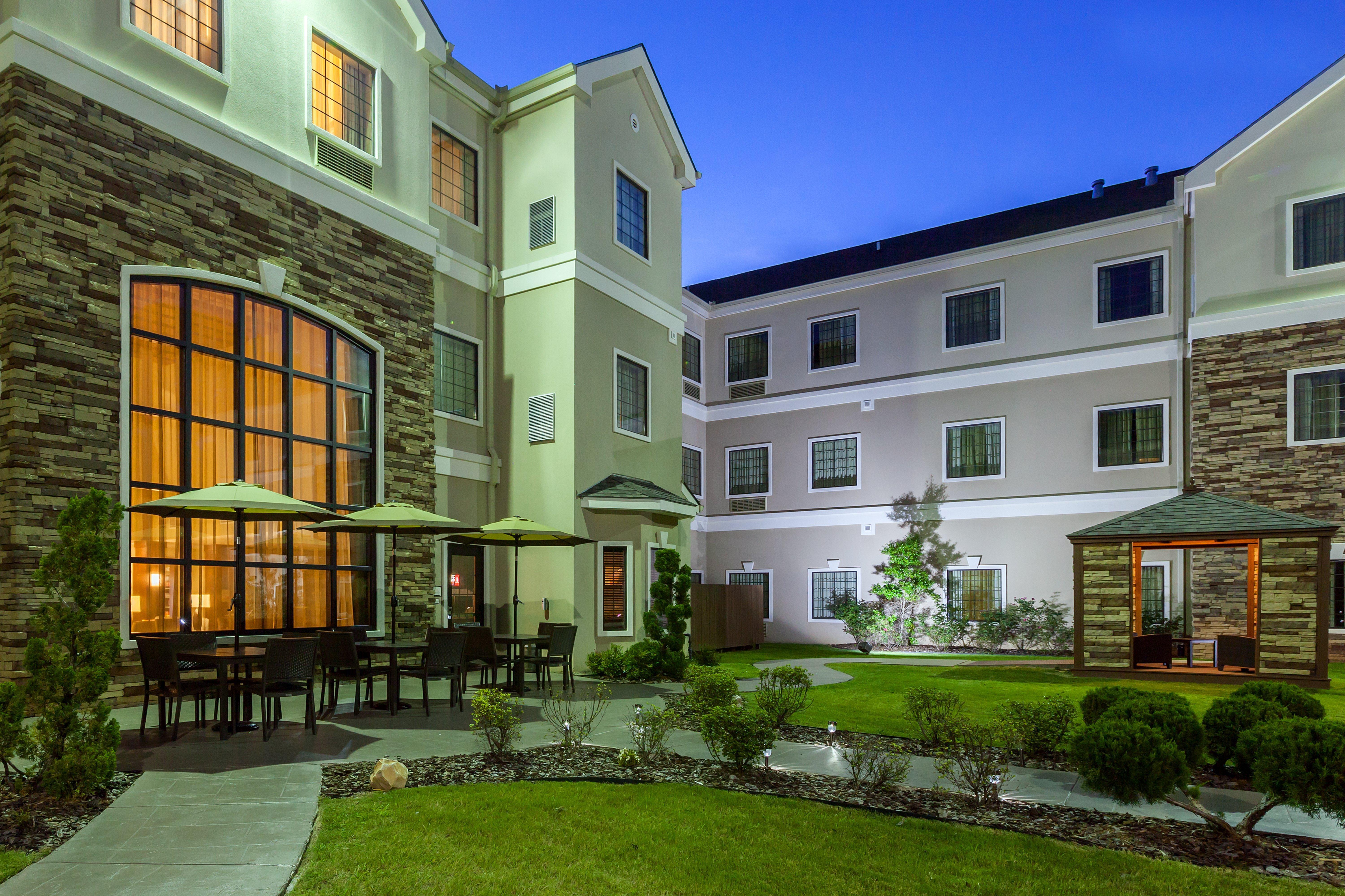 Staybridge Suites Tyler University Area By Ihg Buitenkant foto