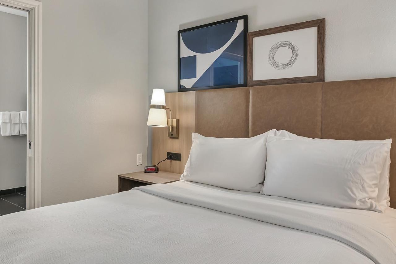 Staybridge Suites Tyler University Area By Ihg Buitenkant foto