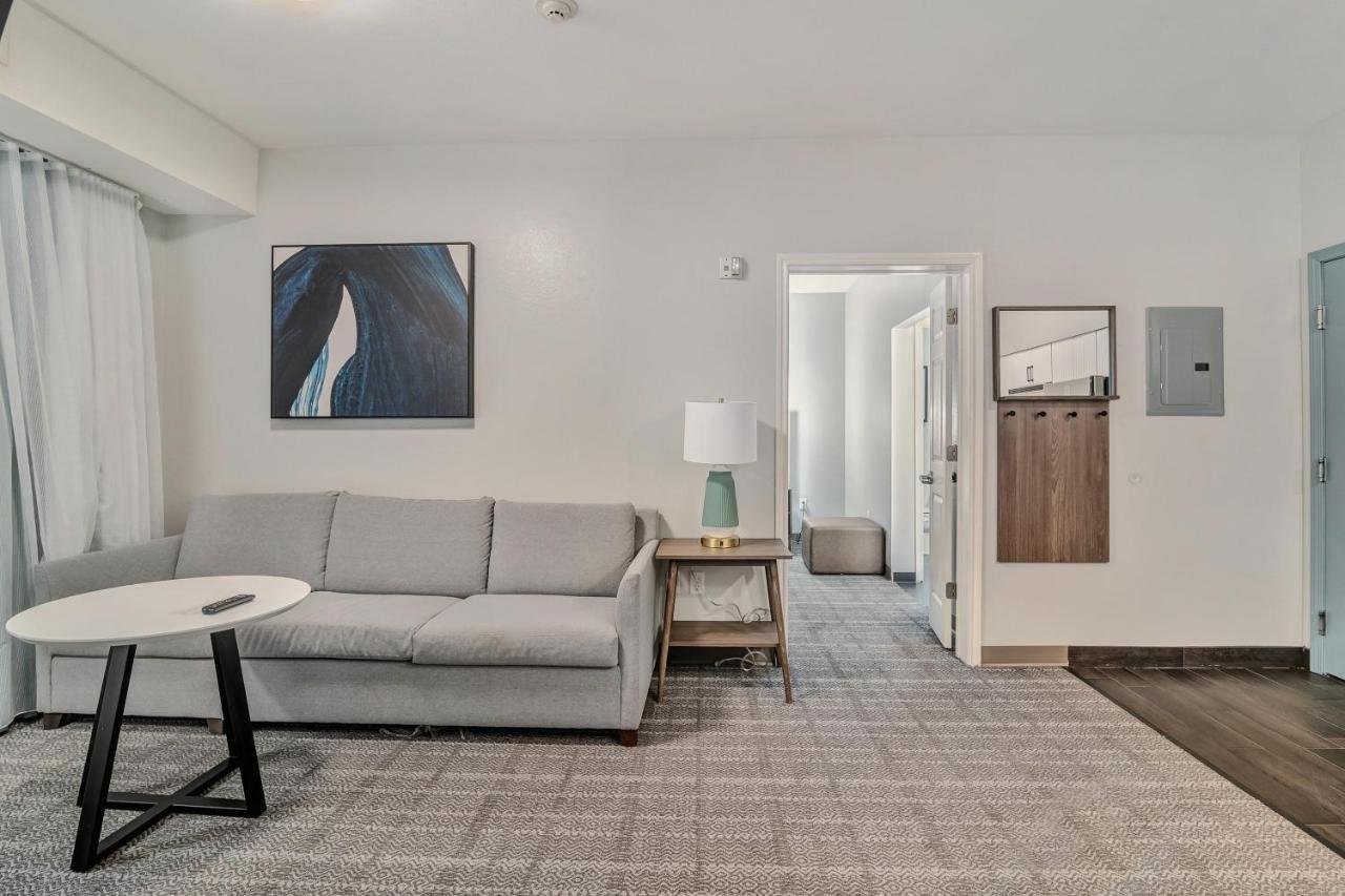 Staybridge Suites Tyler University Area By Ihg Buitenkant foto